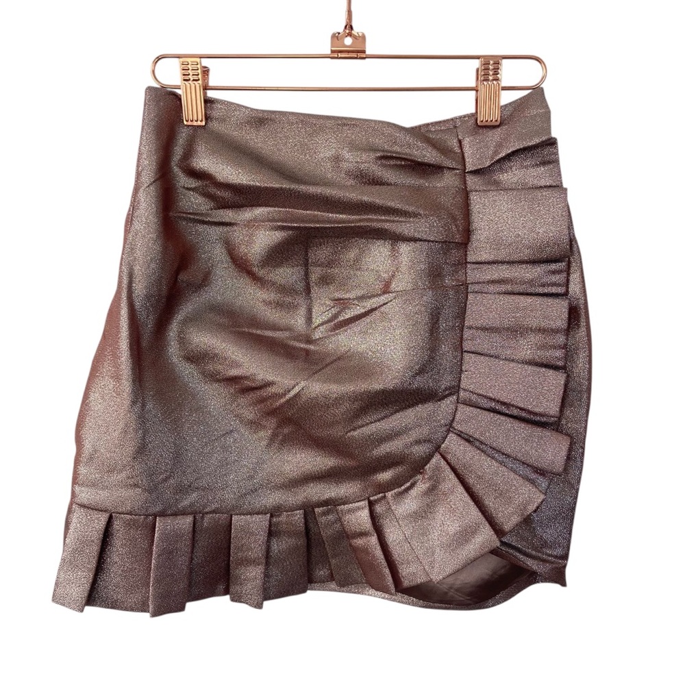 DO+BE Metallic Ruffle Ruched Mini Skirt Cocktail Small NWT